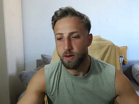 BlondEagleMuscle online show from 07/29/26, 10:14