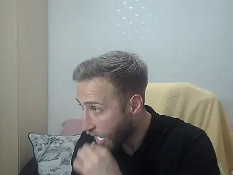 BlondEagleMuscle online show from 04/05/26, 09:10