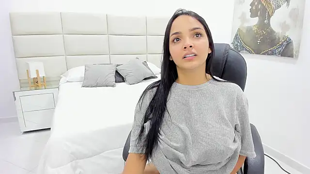 Chloelarsons online show from 03/23/26, 11:48