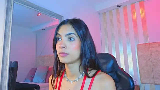 j belle  online show from 04/18/26, 12:51