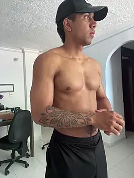 Paulcreewx online show from 03/25/26, 03:44