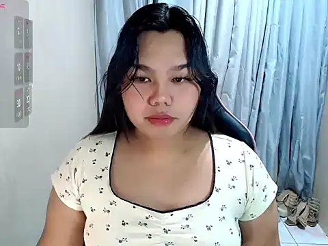 Snapshot of urasian_prettyrica chatting on 07/11/26, 09:59 urasian prettyrica online show from 07/11/26, 09:59