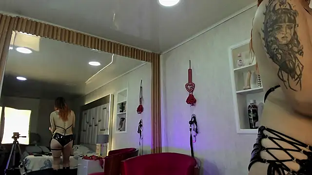 ZoeTaylorl online show from 05/23/26, 12:48