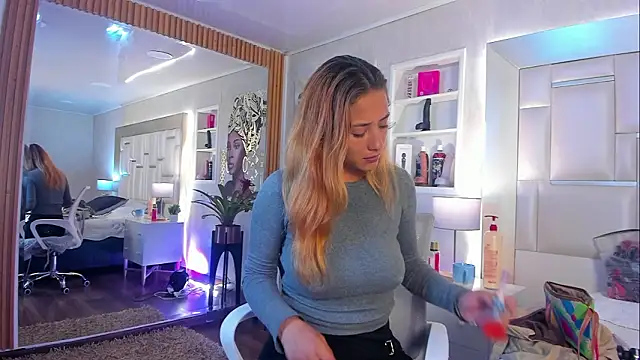 ZoeTaylorl online show from 03/16/26, 11:58