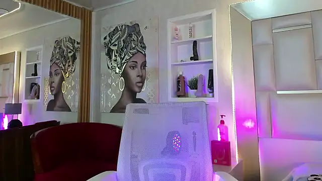 ZoeTaylorl online show from 05/25/26, 12:59