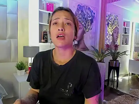 ZoeTaylorl online show from 04/09/26, 01:06