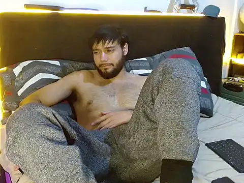 angrydeimos87 online show from 04/03/26, 03:24