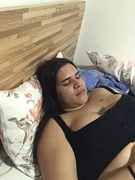 Gabrielaparaiso online show from 07/09/26, 01:43
