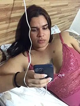 Snapshot of Gabrielaparaiso chatting on 05/05/26, 03:09 Gabrielaparaiso online show from 05/05/26, 03:09