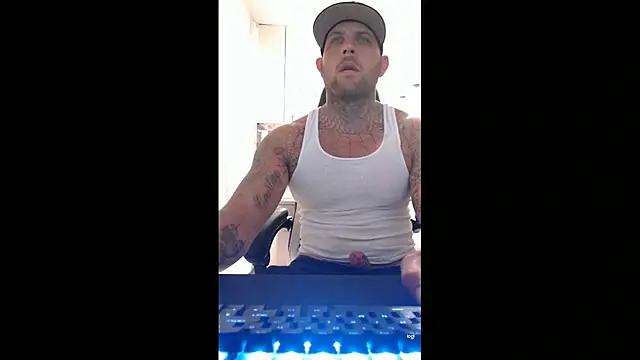 SecretsNextDoor online show from 04/04/26, 09:49