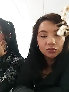 Marianaxc online show from 04/04/26, 01:23