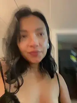 Marianaxc online show from 04/18/26, 02:36