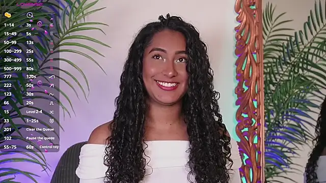 Snapshot of SoyJuliana_19 chatting on 07/12/26, 01:34 SoyJuliana 19 online show from 07/12/26, 01:34