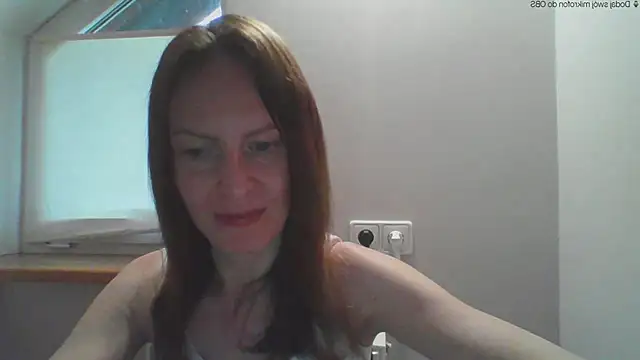 Snapshot of AnnaTight chatting on 05/27/26, 06:15 AnnaTight online show from 05/27/26, 06:15