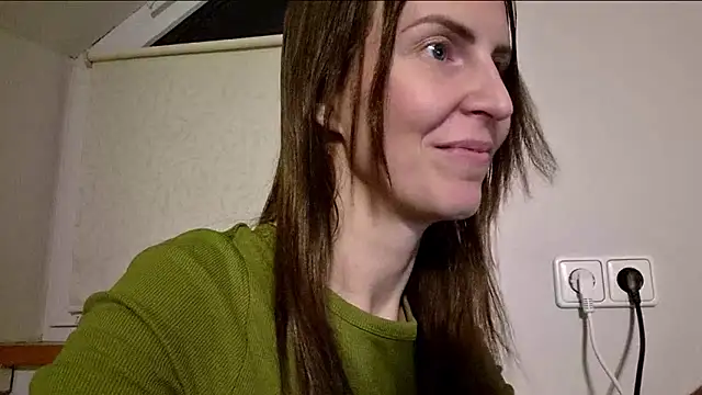 Snapshot of AnnaTight chatting on 04/30/26, 09:19 AnnaTight online show from 04/30/26, 09:19