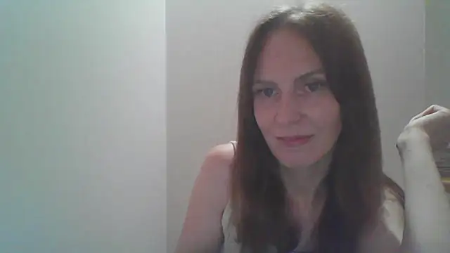 Snapshot of AnnaTight chatting on 06/05/26, 06:46 AnnaTight online show from 06/05/26, 06:46