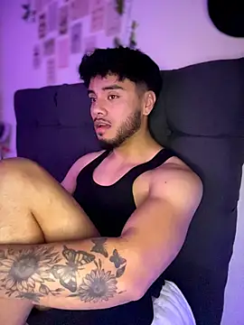 Snapshot of kryzthian_Olrox chatting on 03/19/26, 02:55 kryzthian Olrox online show from 03/19/26, 02:55