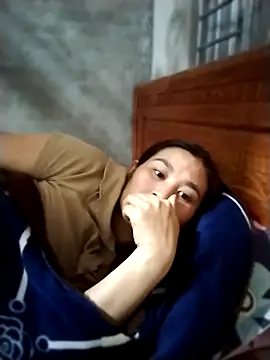 mylove-cute online show from 04/04/26, 12:01