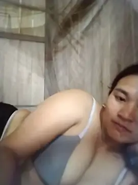 Snapshot of mylove-cute chatting on 06/10/26, 06:14 mylove-cute online show from 06/10/26, 06:14