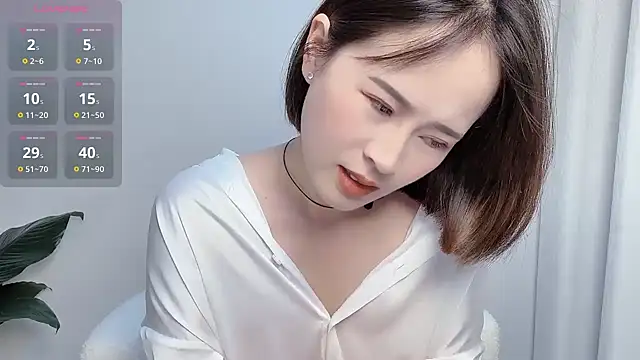 Snapshot of Xiaoyu-99 chatting on 04/22/26, 09:21 Xiaoyu-99 online show from 04/22/26, 09:21