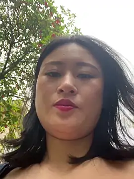 Yolanda9 online show from 04/10/26, 01:56