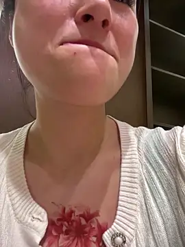 Yolanda9 online show from 04/02/26, 01:51