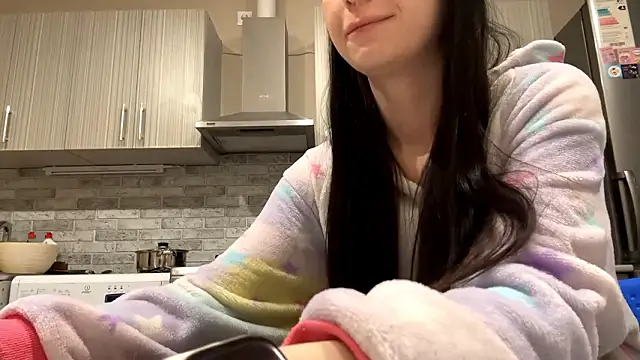 LaraDraggoo online show from 03/11/26, 09:20