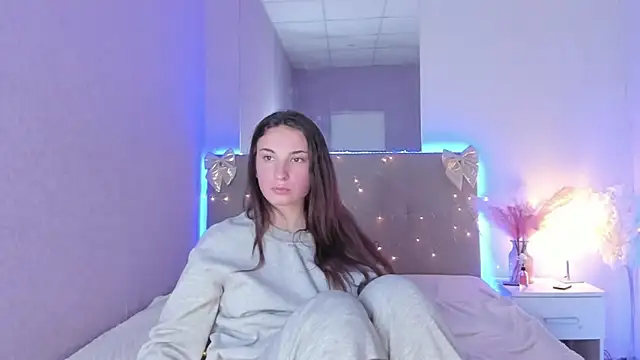 JosephineRows online show from 03/23/26, 01:44