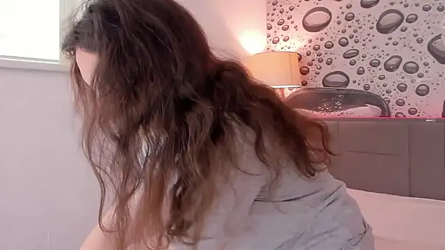 JosephineRows online show from 04/24/26, 12:29