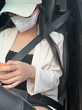 Rinn99 online show from 04/17/26, 02:36