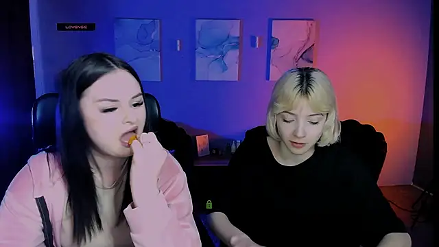  sabrina moore online show from 04/09/26, 08:53