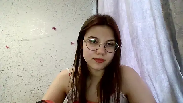Snapshot of Aurora_Breeze chatting on 04/28/26, 11:47 Aurora Breeze online show from 04/28/26, 11:47