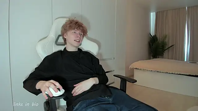 Wawesuc online show from 04/22/26, 09:49