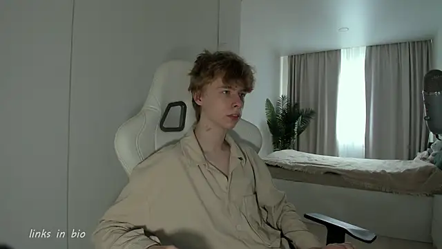 Wawesuc online show from 03/24/26, 05:51