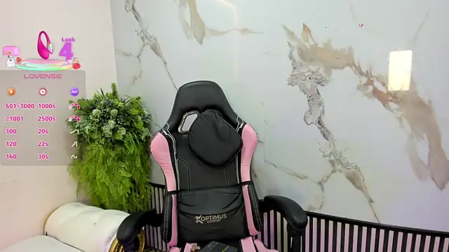 Gigi cutte  online show from 04/24/26, 10:17