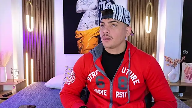 MrAdonis  online show from 03/18/26, 07:59