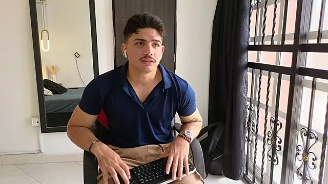 MrAdonis  online show from 03/23/26, 06:52