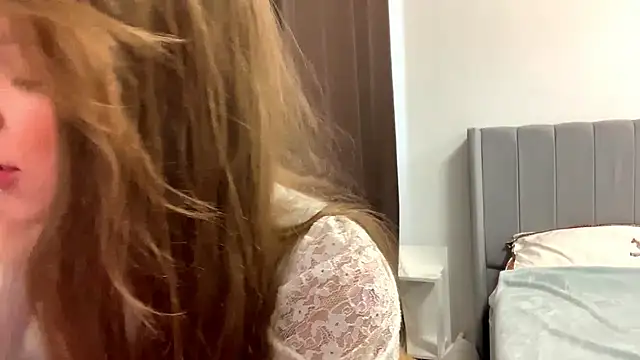 Kissme Kira online show from 04/23/26, 09:16