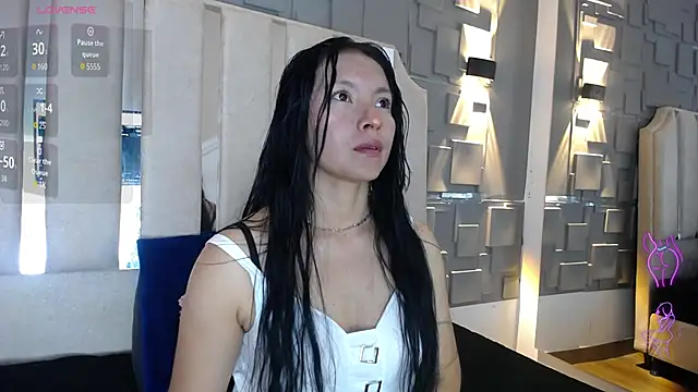 Chloe16  online show from 04/26/26, 07:33
