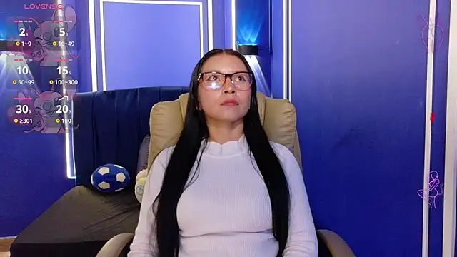 Chloe16  online show from 04/01/26, 07:44