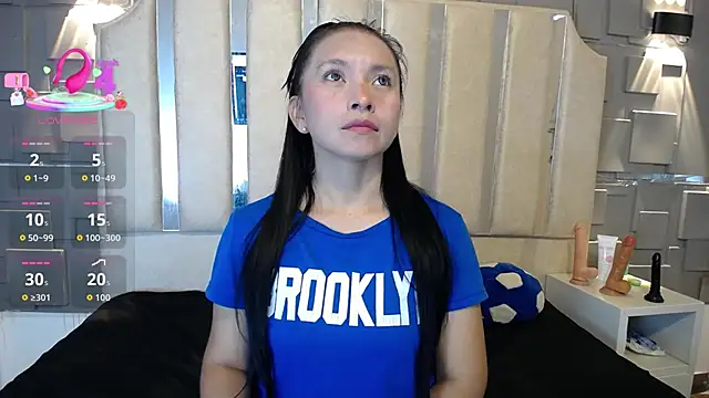 Chloe16  online show from 05/13/26, 05:42