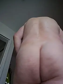 BigDaddyCooool online show from 03/18/26, 04:19