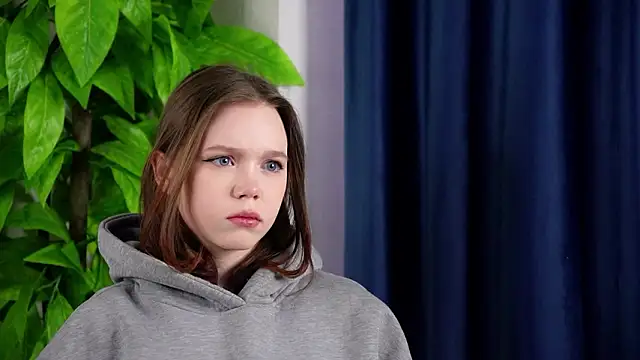 PearlyDrisko online show from 03/09/26, 04:27