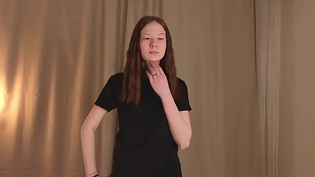 MissHiciano online show from 03/19/26, 05:07