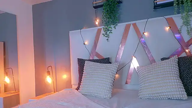 AllysonSmitth   online show from 03/06/26, 08:48