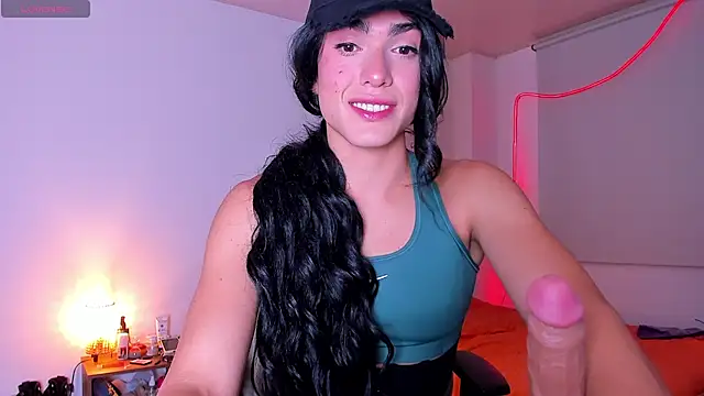 Snapshot of tall_sweetie chatting on 03/28/26, 04:46 tall sweetie online show from 03/28/26, 04:46