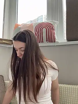 HotCherry18 online show from 04/04/26, 08:54