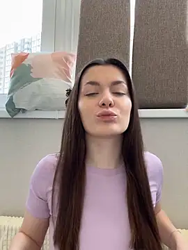 HotCherry18 online show from 03/19/26, 09:09