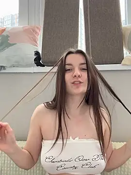 HotCherry18 online show from 03/25/26, 10:03