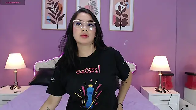 YayaQueen online show from 05/30/26, 12:00